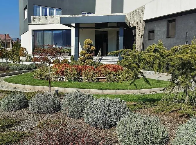 Guest Denicija Hotel Skopje